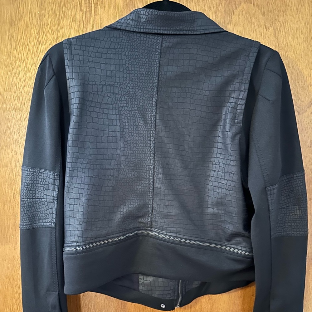 Alberto Makali size L women’s crop jacket. - Picture 3 of 4